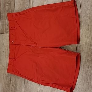 OUTLIER‎ NYC Bright Red Blend Sz 34 Mens Hybrid Athletic Casual Shorts